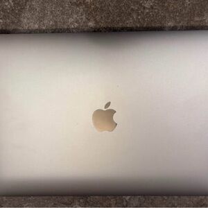 Apple MacBook - Sleek Silver Finish